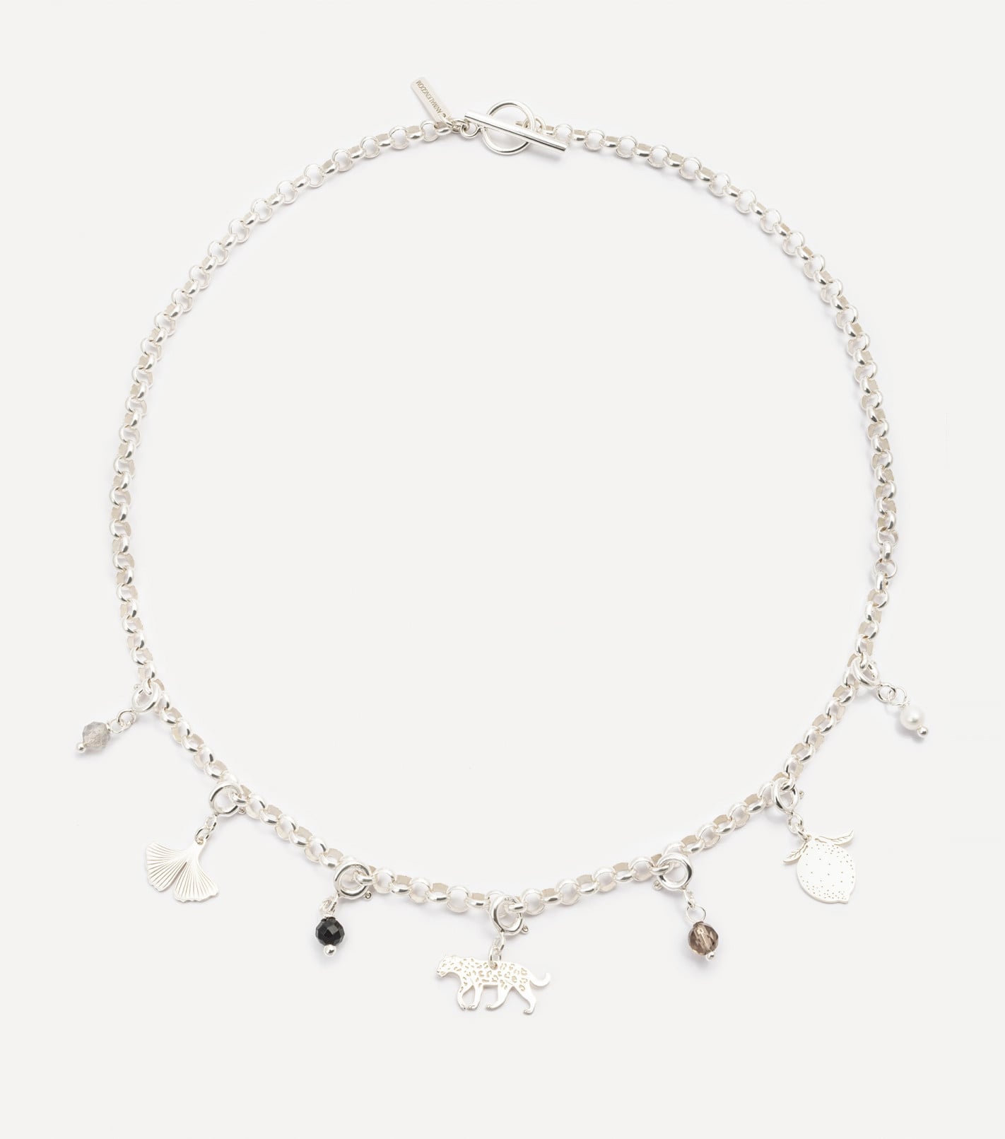 Srebrny naszyjnik z zawieszkami typu charms